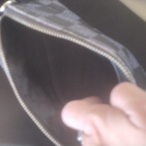 Steve Madden small clutch - Picture 3 of 3